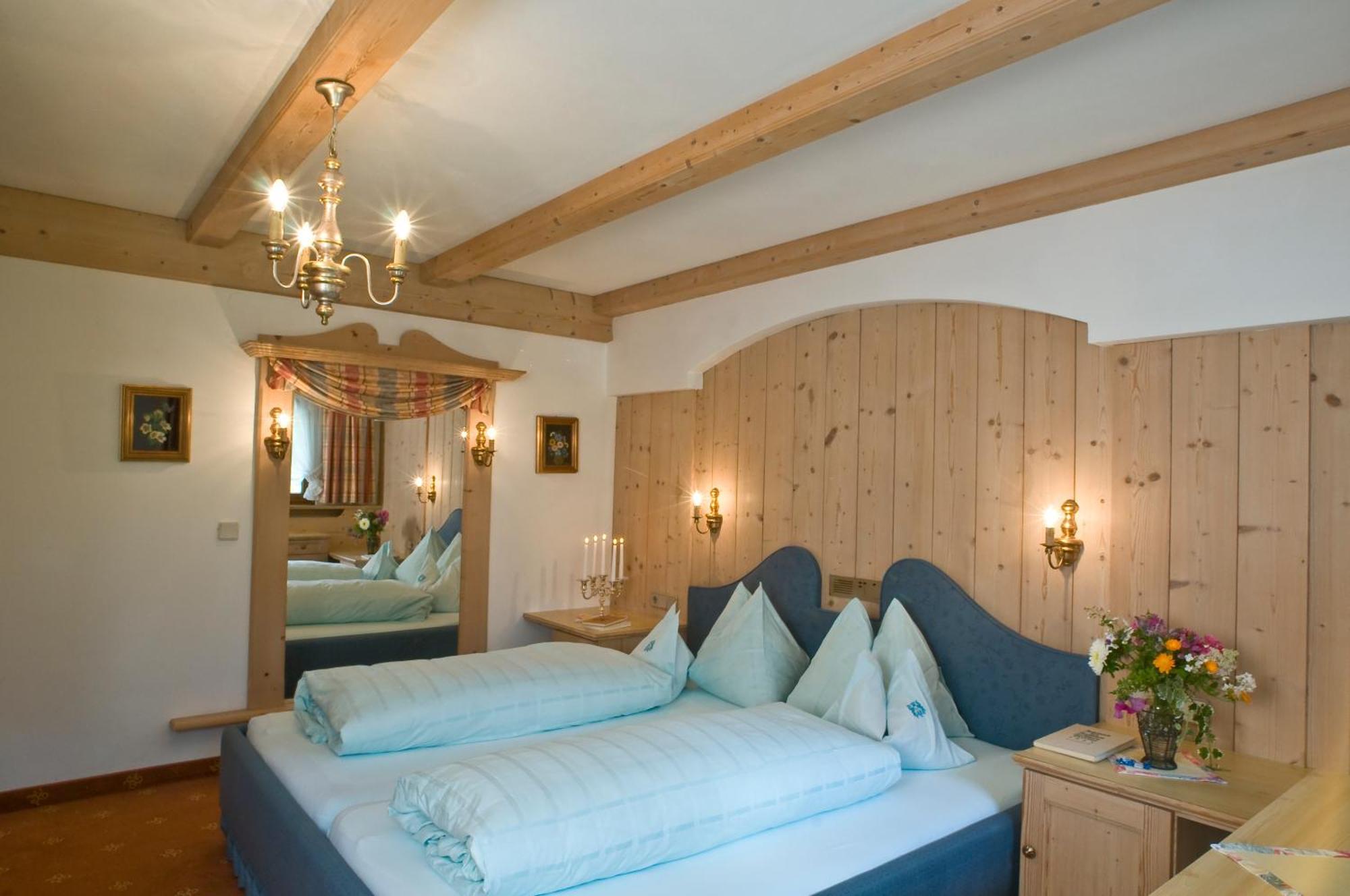 Alpenhotel Fernau Нойштифт-им-Штубайталь Экстерьер фото