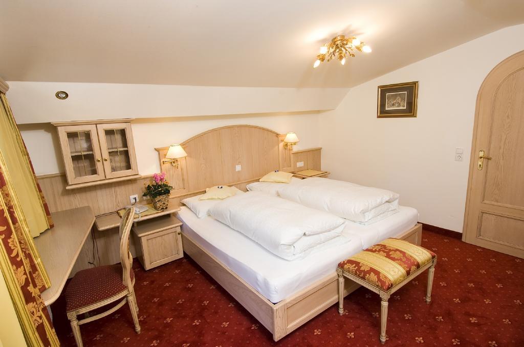 Alpenhotel Fernau Нойштифт-им-Штубайталь Экстерьер фото